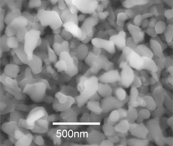 Ano ang paghahambing ng thermal conductivity sa pagitan ng boron nitride at aluminum nitride